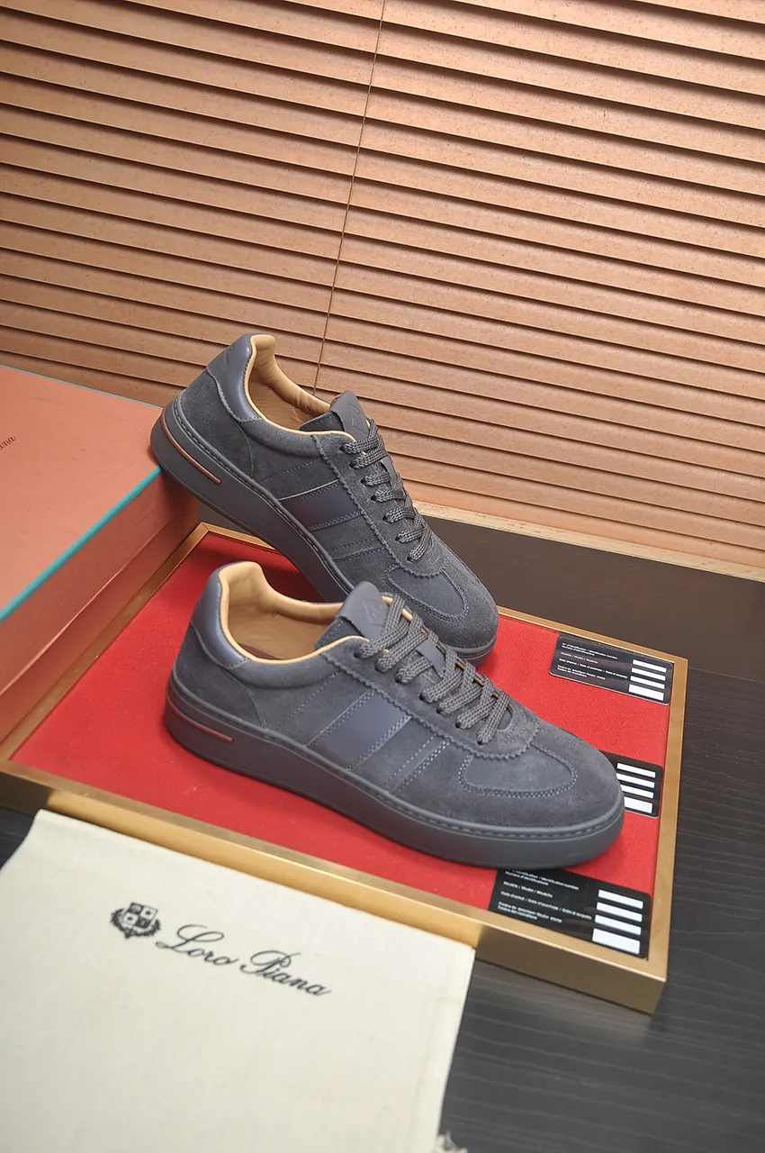 Men's men's shoes 💰580💶[𝐥𝐨𝐫𝐨 𝐏𝐢𝐚𝐧𝐚] lp classic loafers, an Italian treasure brand, the only brand that can match Hermès! Only after wearing it do we realize that we cannot let down our feet. The upper is imported cashmere, the lining of water-dyed cowhide ➕ the cowhide feet, the official original glass rubber outsole, and the pendant. Exclusive original packaging (tag ➕ brand paper ➕ outer box ➕ hand bag) code number: 38-46 (45 46 customized)